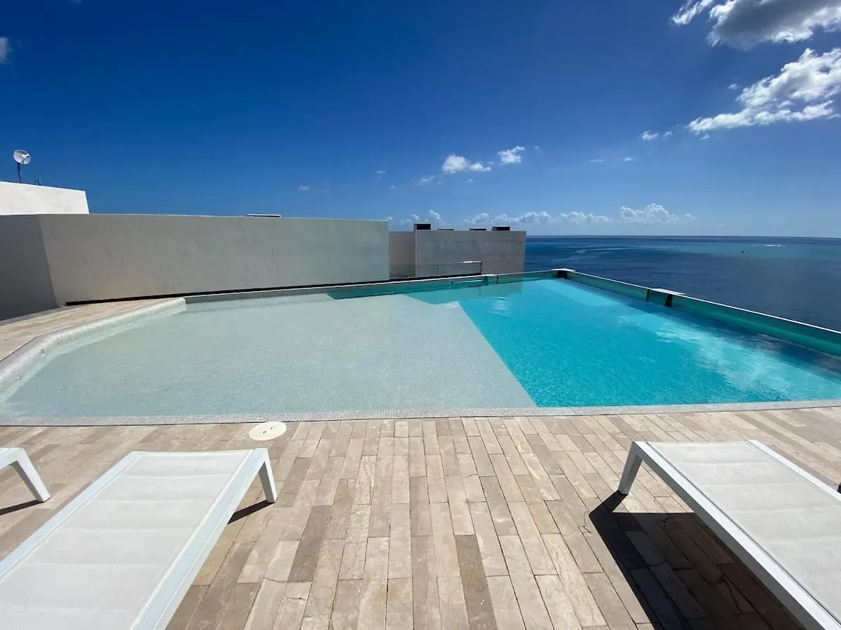 Ocean Front! Amazing Rooftop Pool, Walk To Fifth! Playa del Carmen 0*,  Mexico