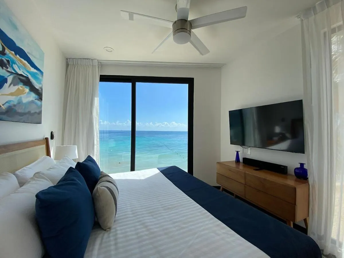 Apartamento Ocean Front! Amazing Rooftop Pool, Walk To Fifth! Playa del Carmen México